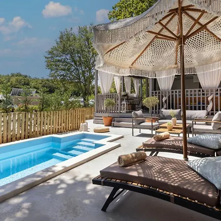 Holiday park Polidor Camping Resort Mugeba